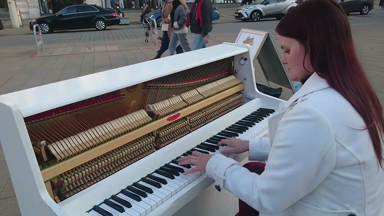 Street Piano Platz der Menschenrechte 😊