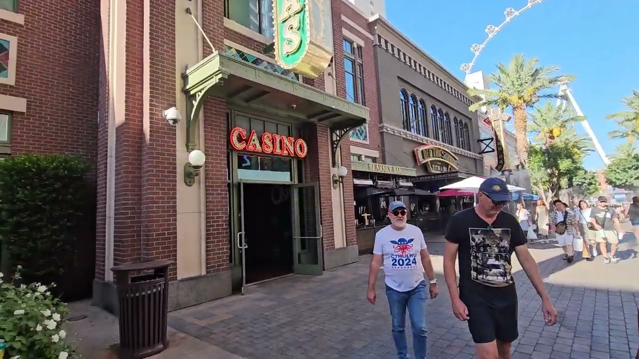 The Linq Promenade Las Vegas July 2, 2024