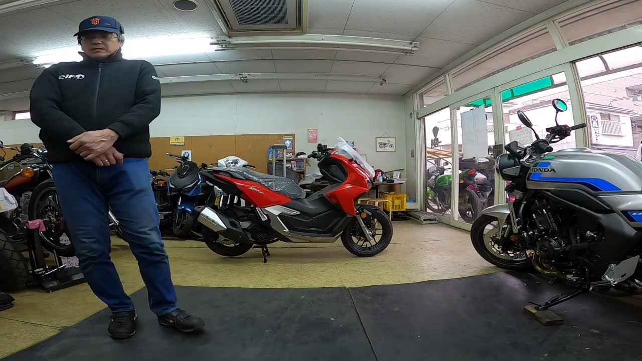 ADV160 国内新車　参考動画