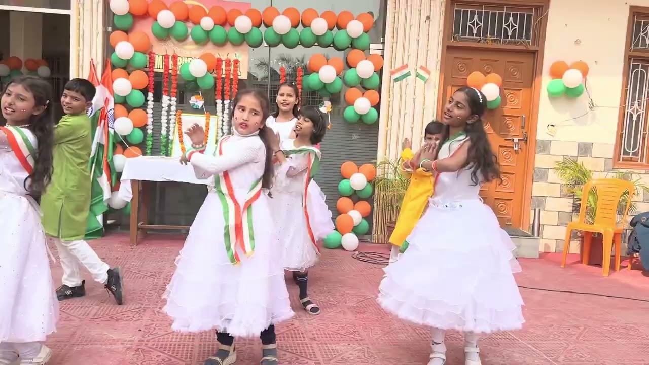 🇮🇳✨ Phir Bhi Dil Hai Hindustani – Kids Dance Performance ✨🇮🇳