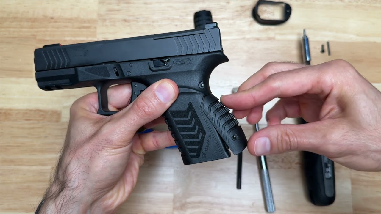 Derya DY9 Backstrap & Magwell Tutorial | Standard + Glock 19 Flush Fit