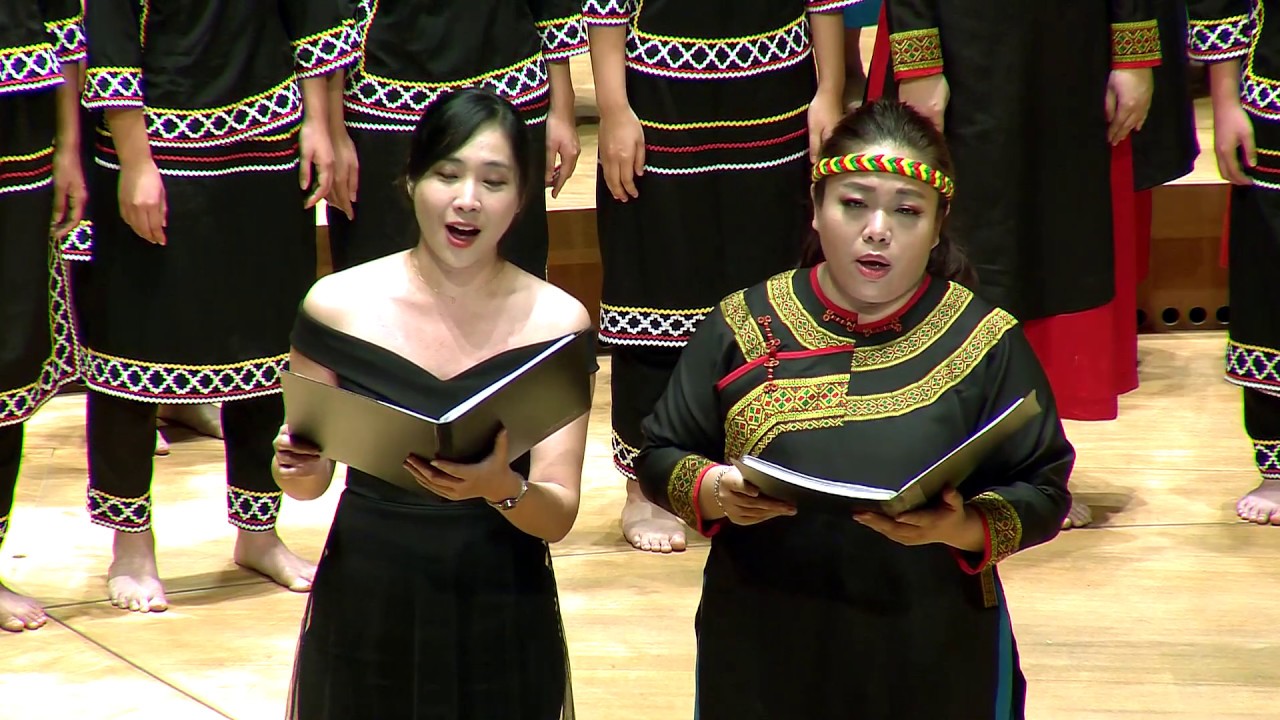 台灣【領唱：女高音 許家倫/藍家陽】(王明哲詞曲/詹宏達/黃俞憲編曲) –六龜高中合唱團
