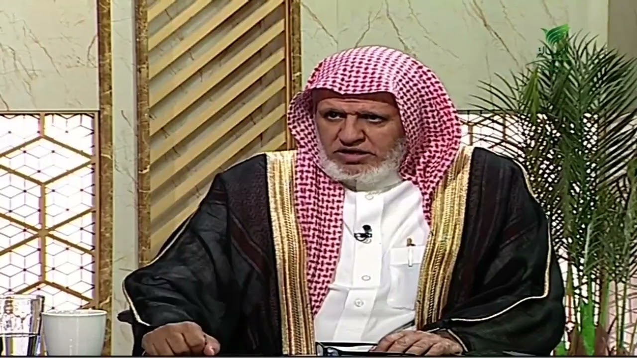 صلّت الفجر قبل السُنة الراتبة ثم صلت السُنة.. هل عليها شيء؟ الشيخ د. علي بن عبدالعزيز الشبل#يستفتونك