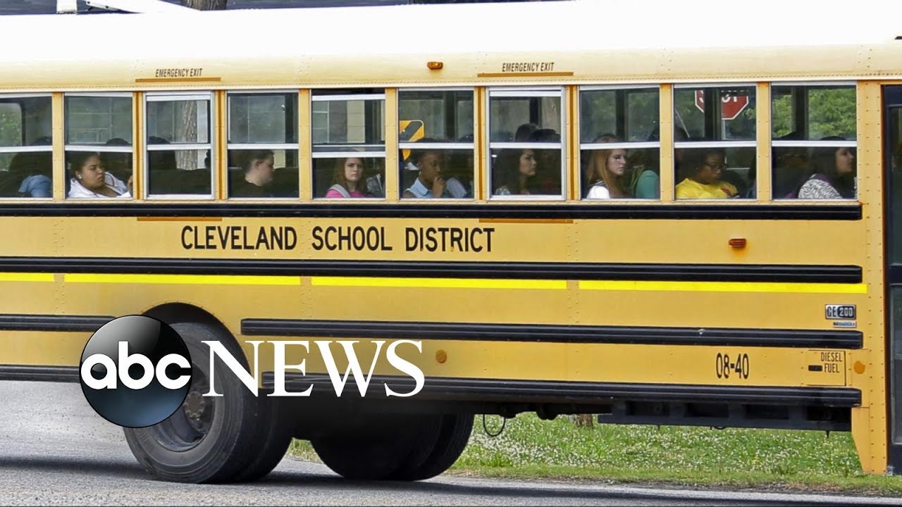 Racial Divide Plays Out in Mississippi Schools