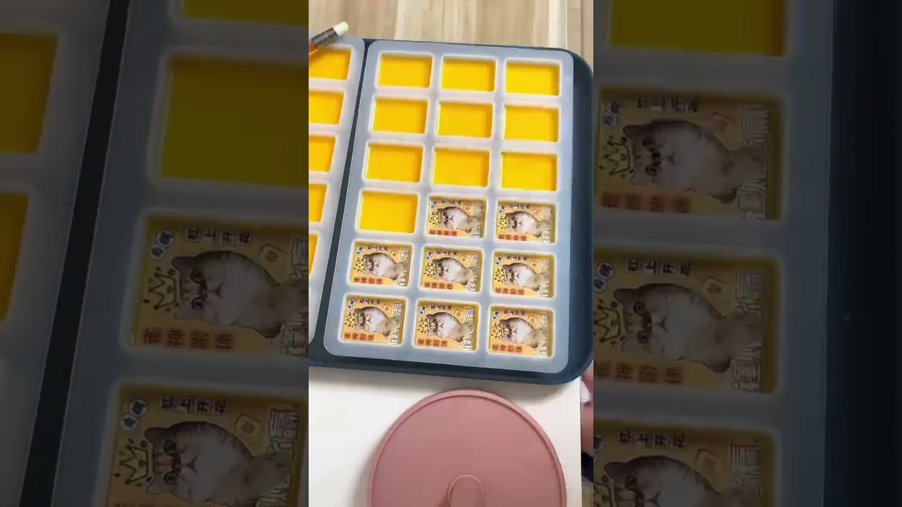 This is a set of 100% handcrafted customizable mahjong tiles