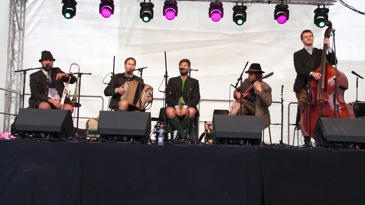 Die Volksliedwerk-Kapelle, VoLXmusik on Air 3-1 &copy; OlmHERZ