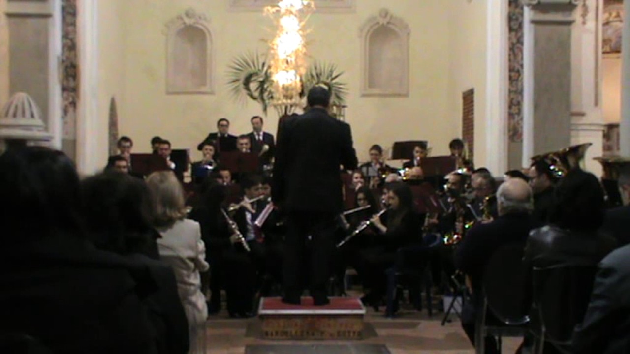 Cuore Infranto Banda Musicale Placido Mandanici di Barcellona Pozzo di Gotto