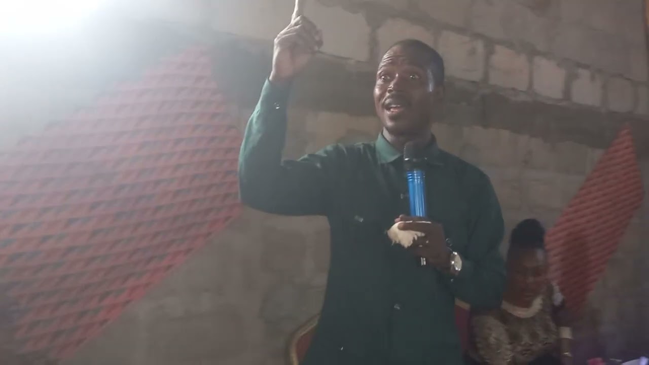 L'apôtre Badolo Démontre Les Secret De La Réussite Avec Jésus Christ!!!  
