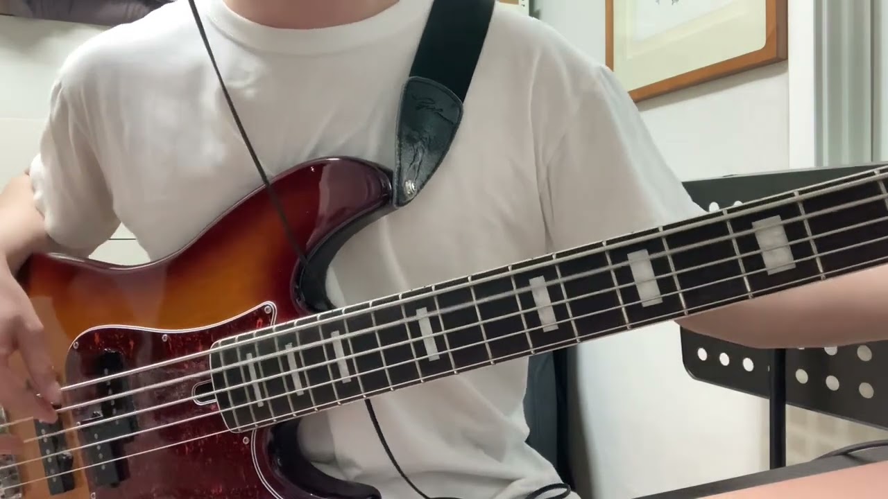 Israel & New Breed - Who Is Like the Lord (Bass cover)