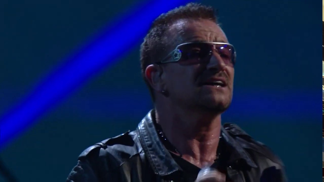 U2 perform 