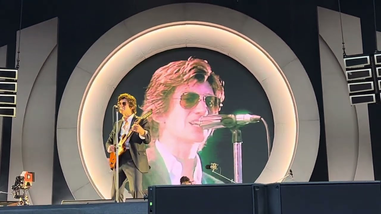 Arctic Monkeys - Teddy Picker live @ Emirates Stadium, London - June 17, 2023