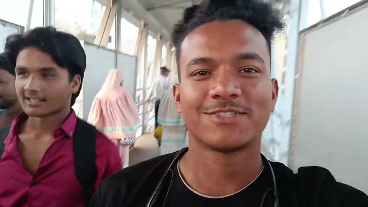 Aaj do karigar per chale Gaye