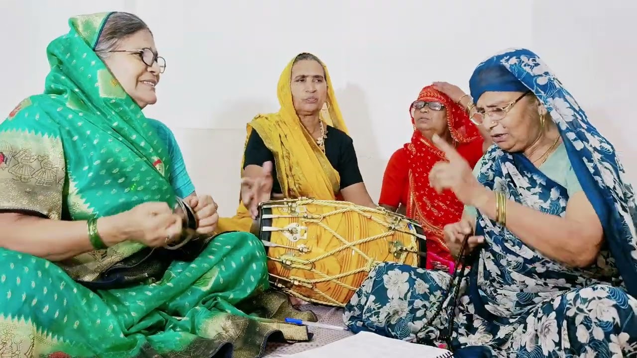 भगतिन भई सास जपे माला 🙏🙏 भजन अच्छा लगा तो चैनल को सब्सक्राइब करें 🙏🙏 लाइक करें 🙏🙏 और कमेंट करें 🙏🙏🙏