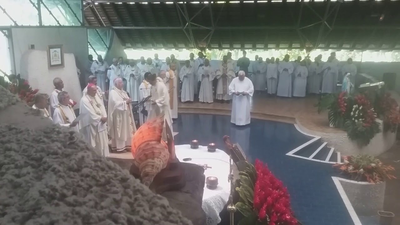 ORDINATION DIACONALE FRAN&Ccedil;OIS VOIRIN - GLORIA DE COCO