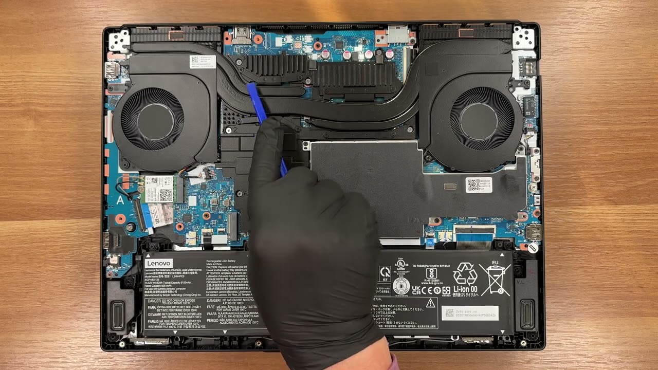 🛠️ How to open Lenovo Legion 5i (15″, 15IRHX10, Gen 10) - disassembly and upgrade options
