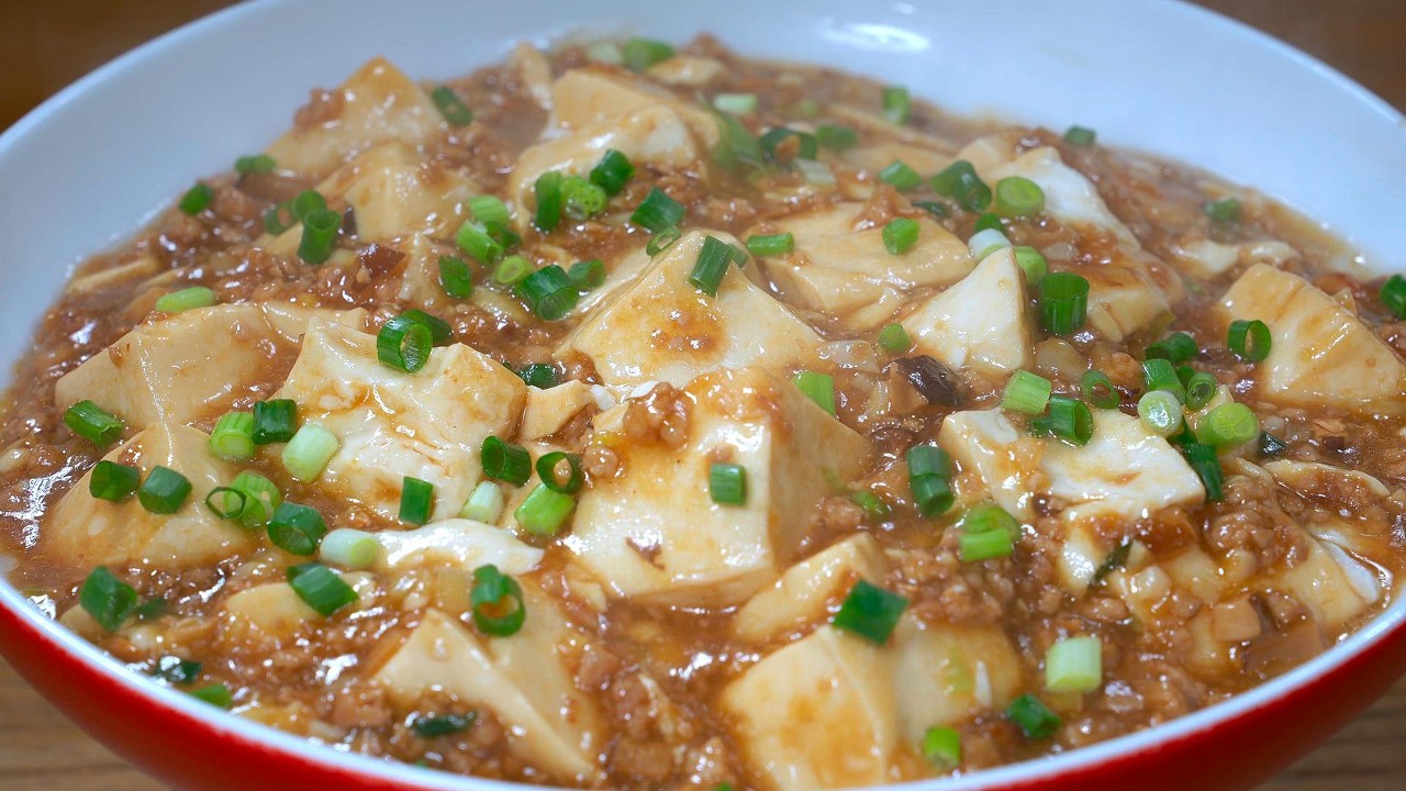 最经典的川味家常红烧豆腐做法来啦，滑滑嫩嫩的口感，入口即化，太美味了，上桌老人和孩子都去支持呢#like #家常菜 #food