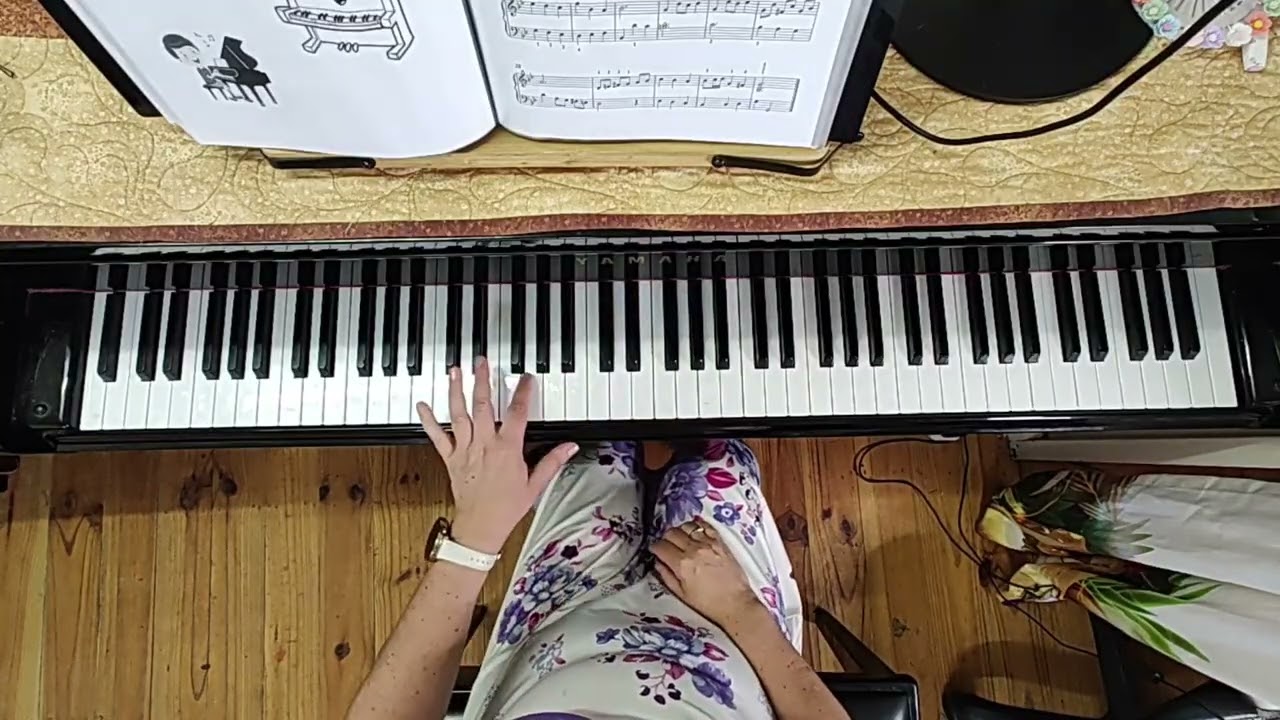 Bach Minuet in G minor Hands Separate with instructions #suzukibook3 #suzukipiano 