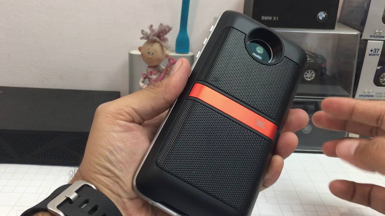 What Can A Moto Mod Do? Sound Test With Soundboost Mod by JBL | Intellect Digest