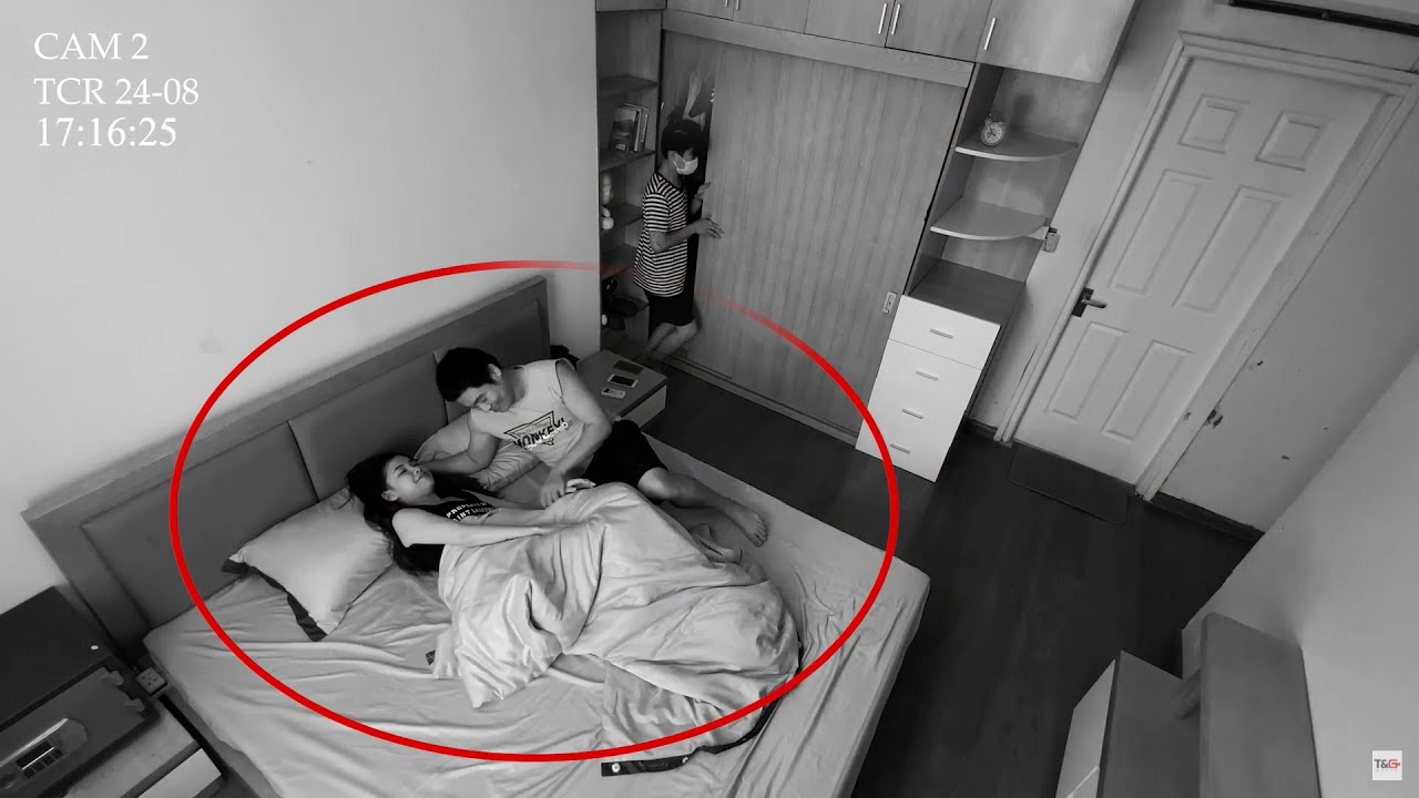 Vợ Chồng Son Suýt Ngất Khi Phát Hiện Tên Ăn Trộm Trốn Trong Tủ Quần Áo| Camera Giấu Kín