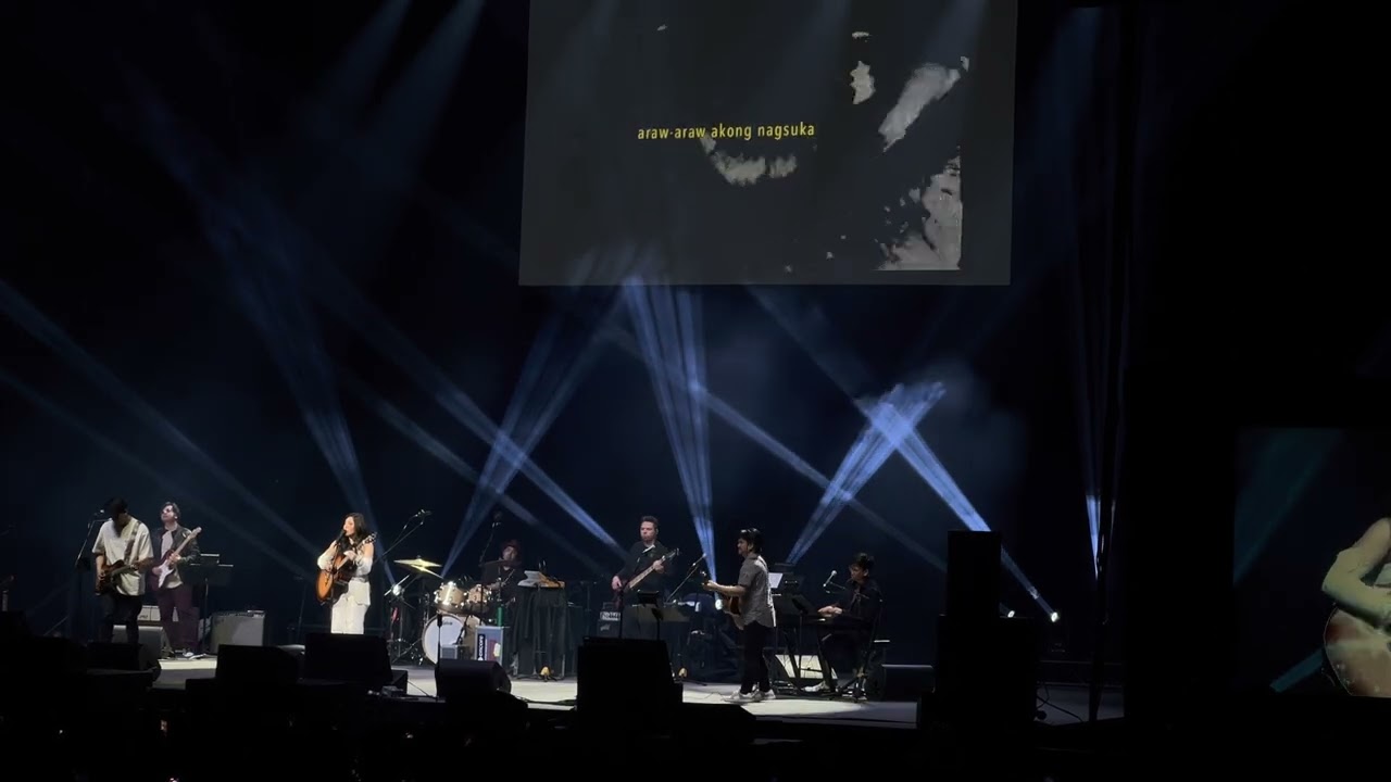 Moira LIVE in Winnipeg (Eme)