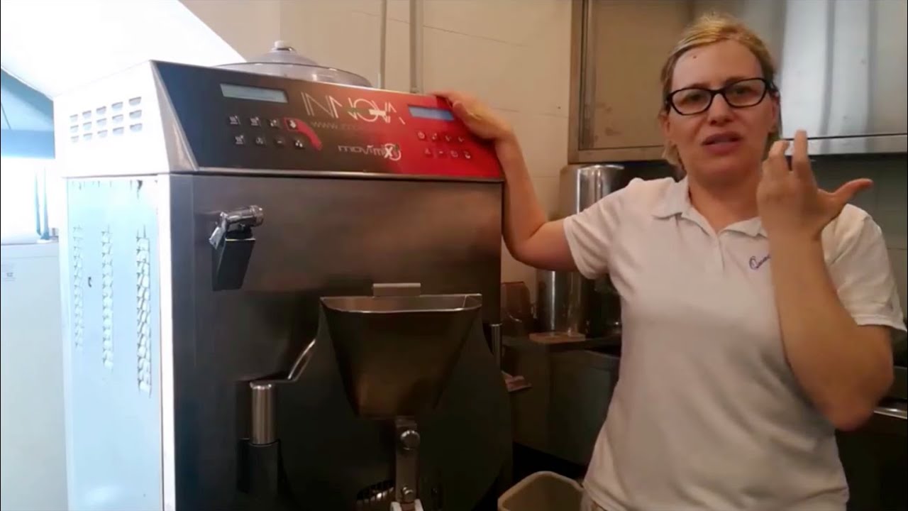 Facilit&agrave; di pulizia e ottima macchina per il gelato - La testimonianza di Silvia Duranti