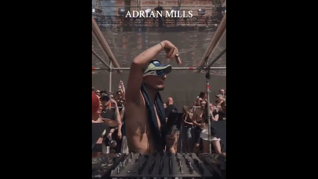 WHEN THE BOUNCE HITS  