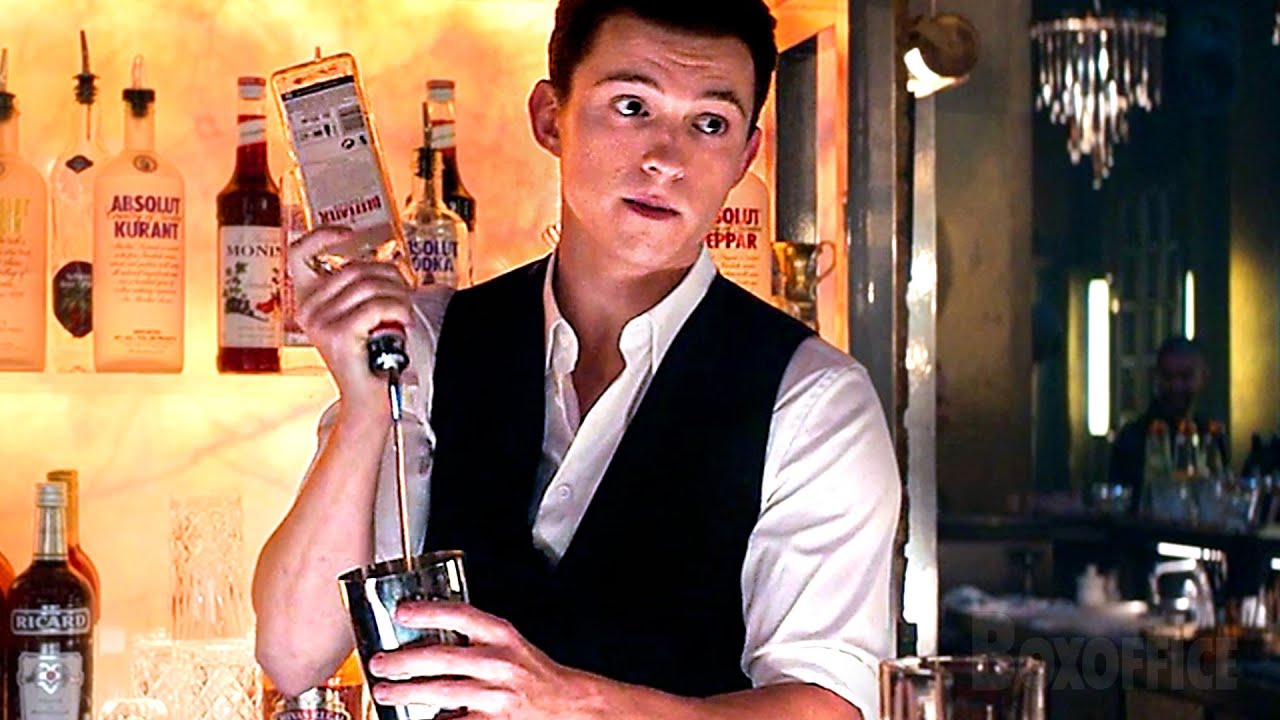 Tom Holland's best weapon : His good looks 🔥 (Uncharted Best Nathan Drake Scenes)