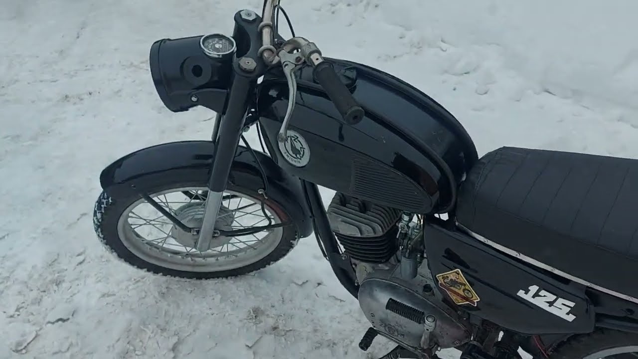 NOWY NABYTEK ( WSK 125 B3 82r )