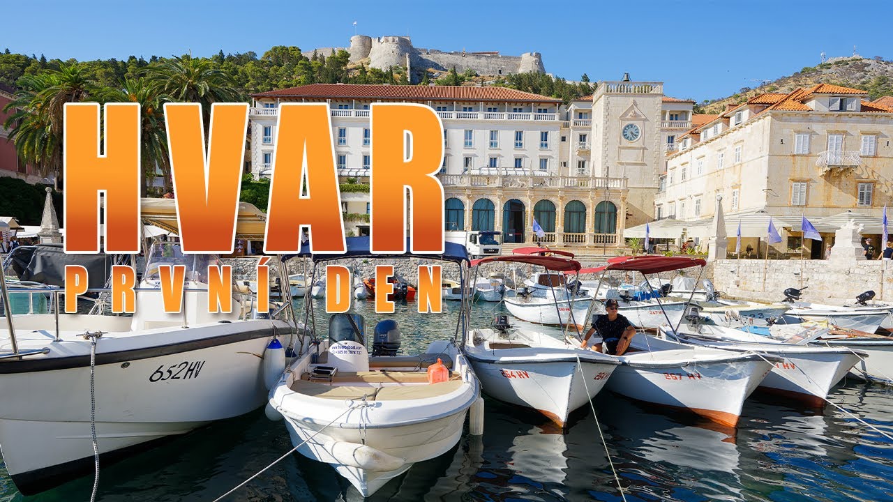 Hvar – procházka městem, pevnost Španjola & letní podvečer