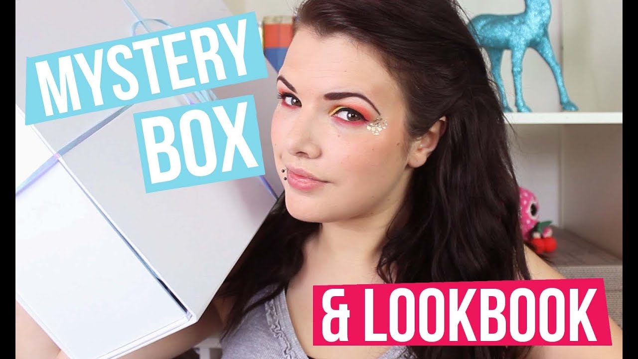 Mystery Box // Lookbook