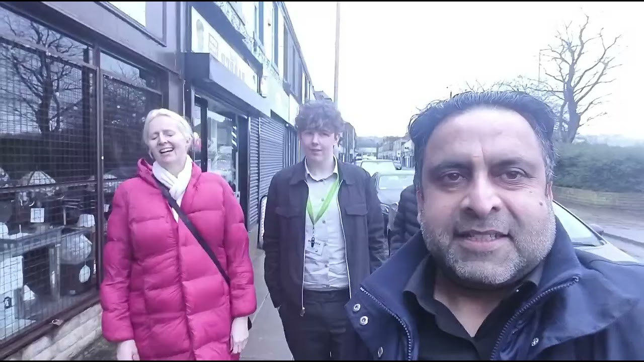 Mayor Amir Pendle bourugh Council Nelson UK 💕
