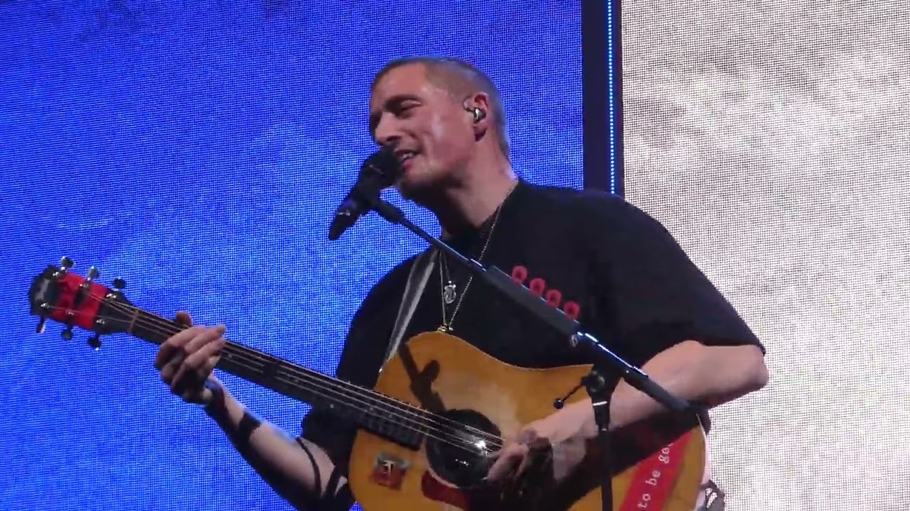 Dermot Kennedy - 