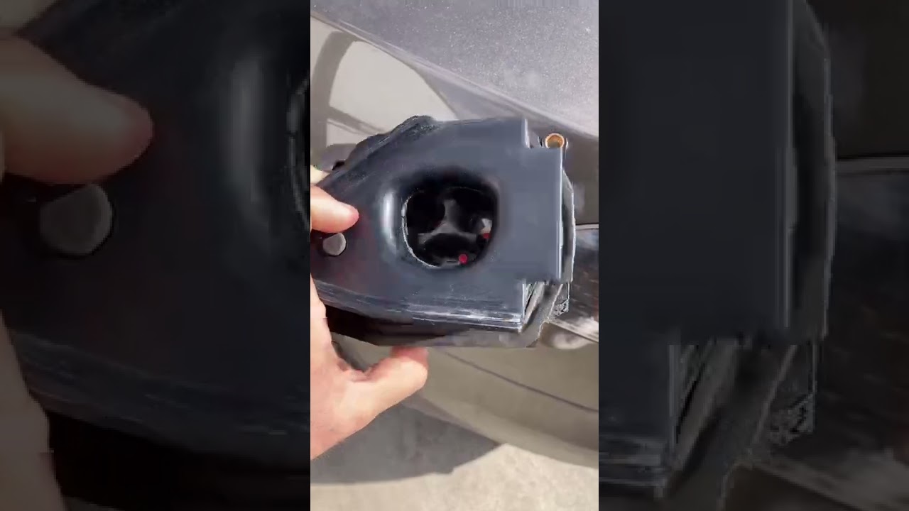 Как работает зарядный порт Tesla?? 🤔🧐
