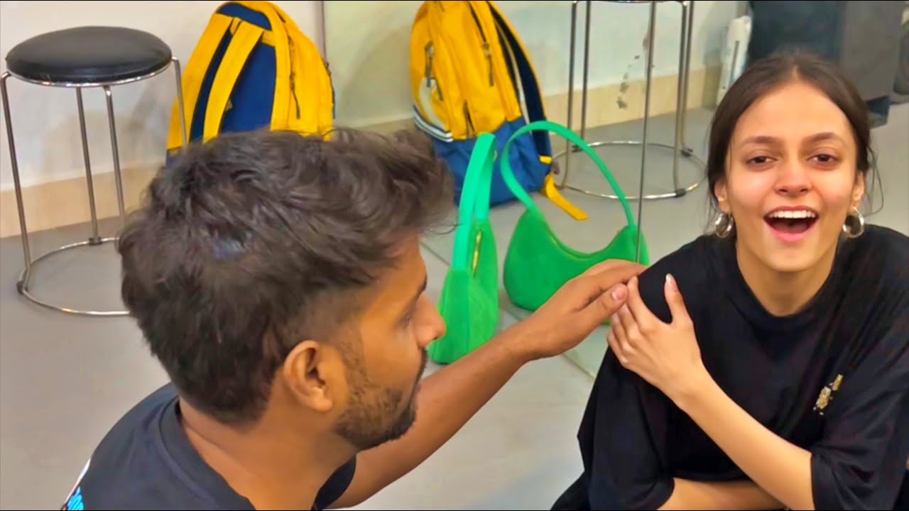Arey Yaar, Akshita ko Chot lag gayi class mai | Deepak Tulsyan Vlogs