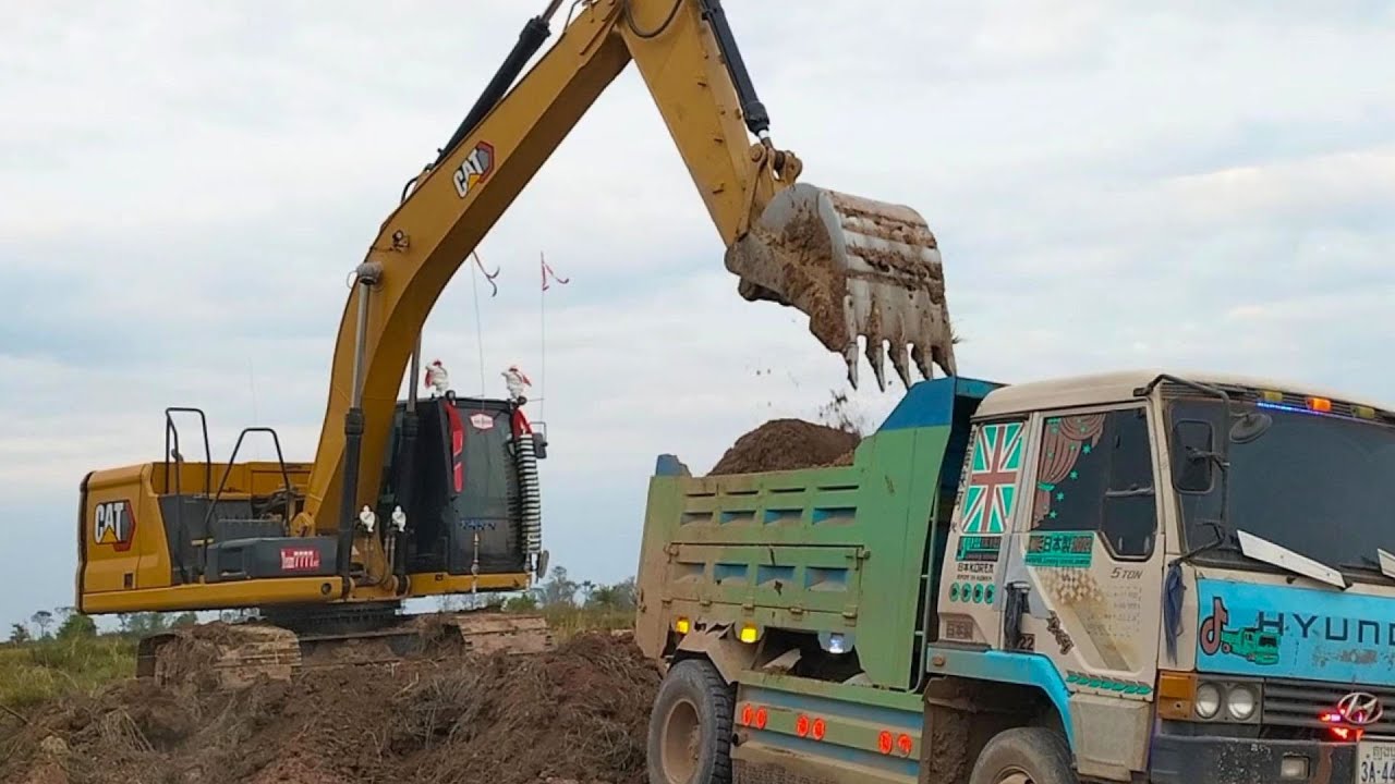 Extreme Jobsite Test: CAT & Hyundai – Only One Machine Survives Without Help