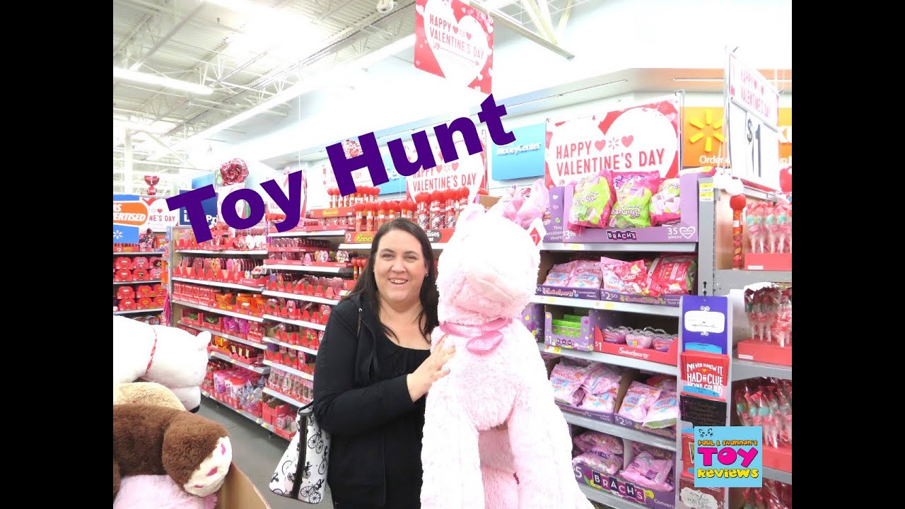 Toy Hunting Time With Paul & Shannon | Toys R Us Target & Walmart | PSToyReviews