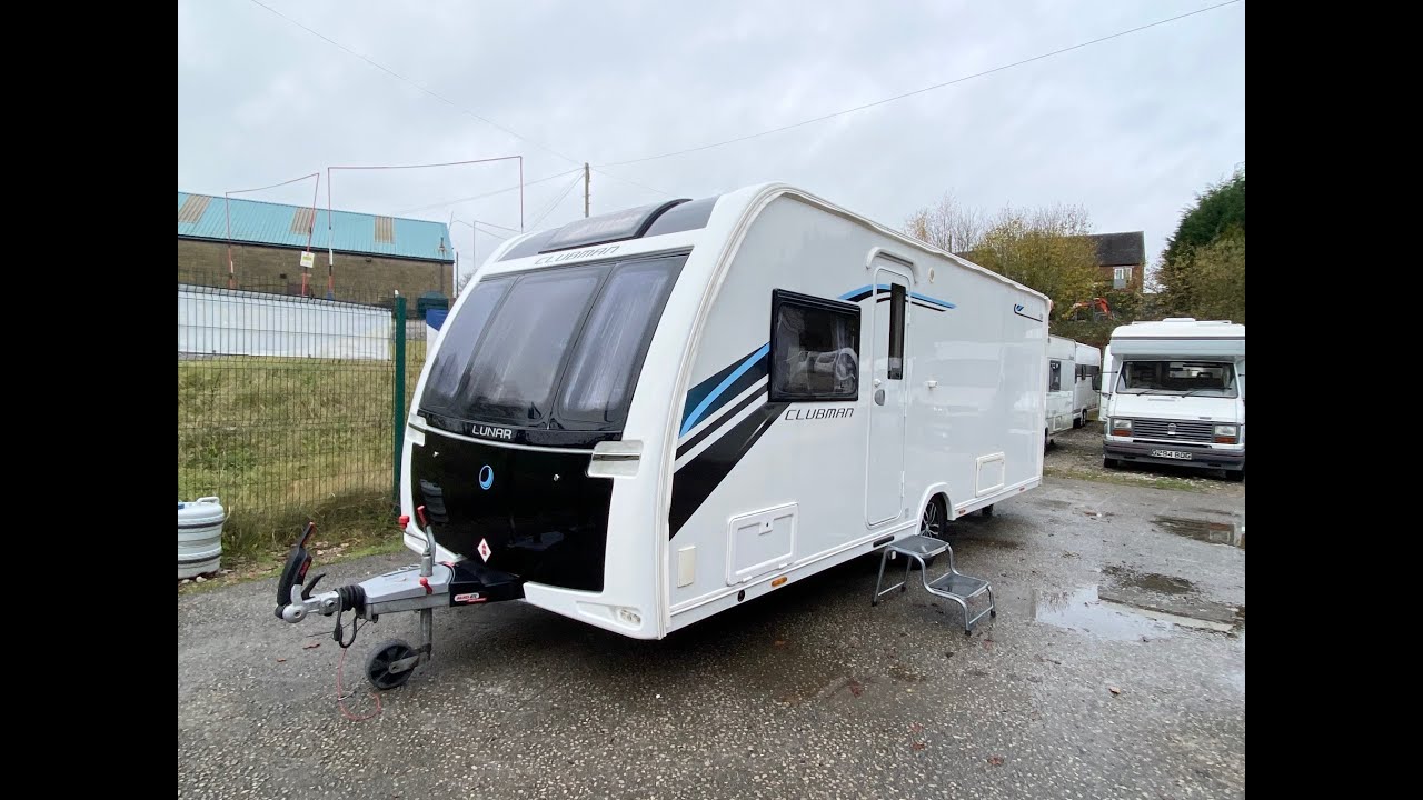 2017 Lunar Clubman SI 4 berth island bed caravan with Reich easy driver pro 1.8 motor mover