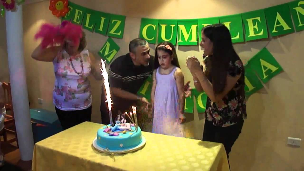 Salón Evaristo´s; Cumple 6 de María Victoria: Ceremonia de La torta