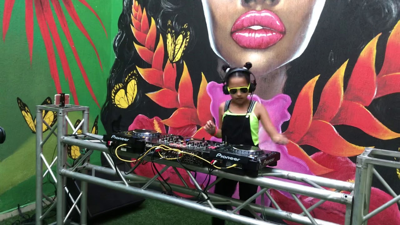 Dj Fernanda Cardozo- Mix reggaetón, electrónica 2020