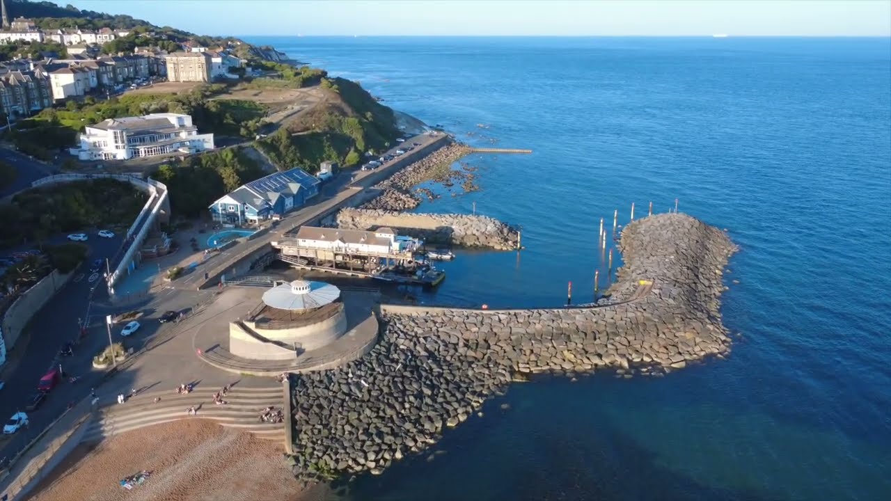 Flying over Ventnor Seafront with the DJI Mini 4K