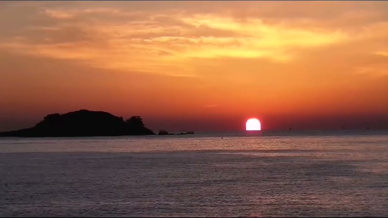 동해안 천진해변 일출