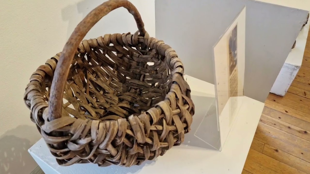 KORGAR kan jag inte få för många ! Anna Karin Reimerson visar sin samling