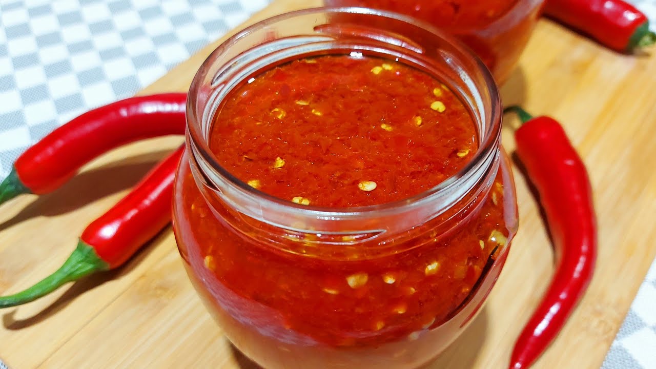 اعمليها في دقايق ❗️ واحفظيها طول السنة 👌 هريسة الشطة 🌶 بمكون واحد 🔥 هتنفعنا جدا في رمضان 🌙