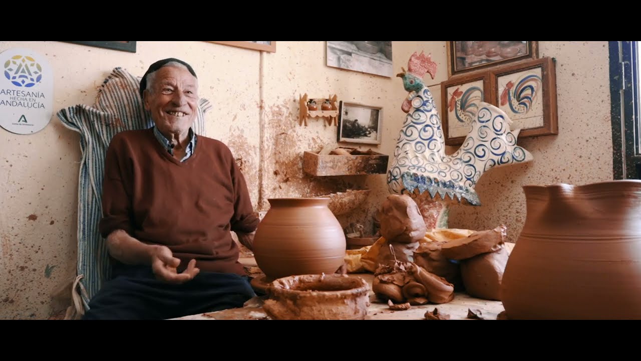 TRAS LAS HUELLAS DEL BARRO ANDALUSÍ | Documental