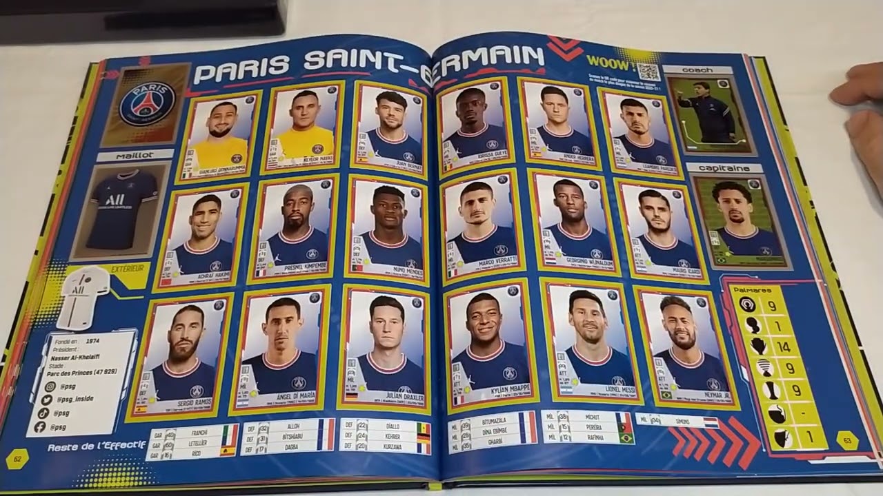 Panini Foot 2022  Hardcover Album - 100% Complete