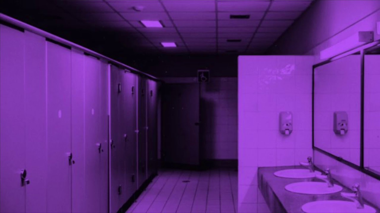 The King of The Fall, but you’re in the bathroom at a party