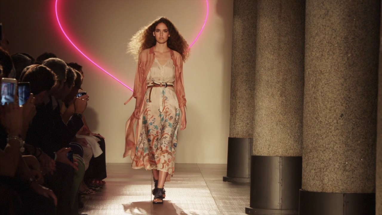 TWINSET Simona Barbieri Spring Summer 2017 Collection Fashion show