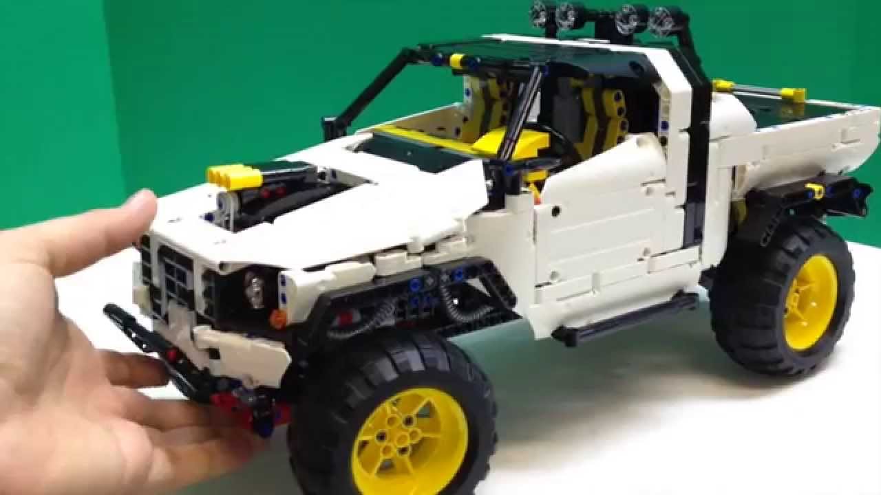 LEGO Technic Custom Pick-Up 4x4 Review (Compare to Madoca)