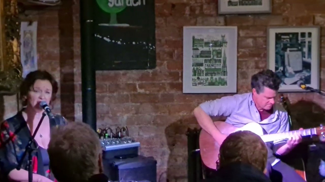 Kathryn Roberts & Sean Lakeman - Pew Tor (excerpt) (Birmingham - 18.03.25)
