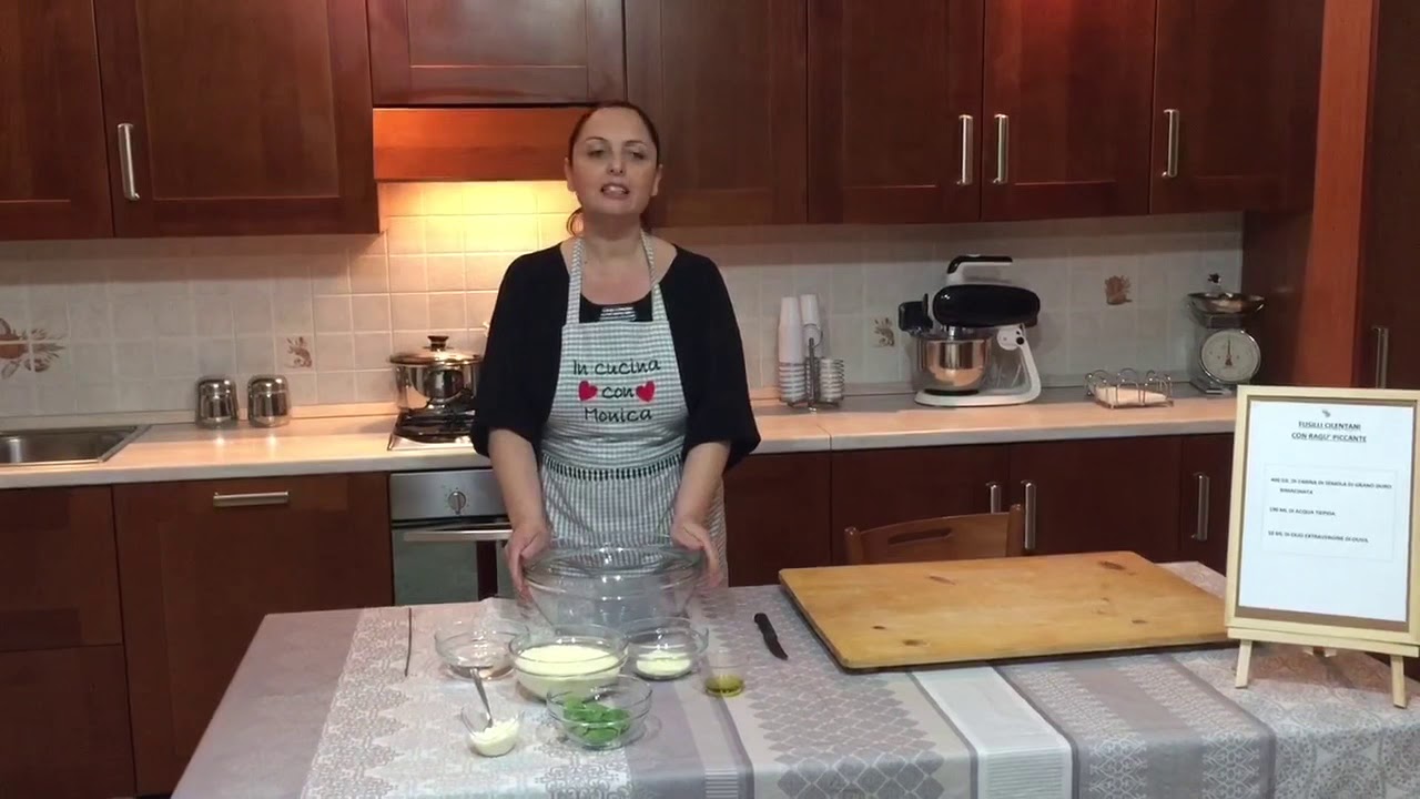 Fusilli cilentani con rag&uacute; piccante